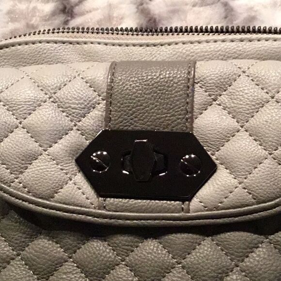 Steve Madden Gray Faux Leather Crossbody Bag - Picture 2 of 7